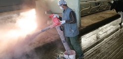 Evaluation of Stalosan F on a commercial dairy farm in Turkey